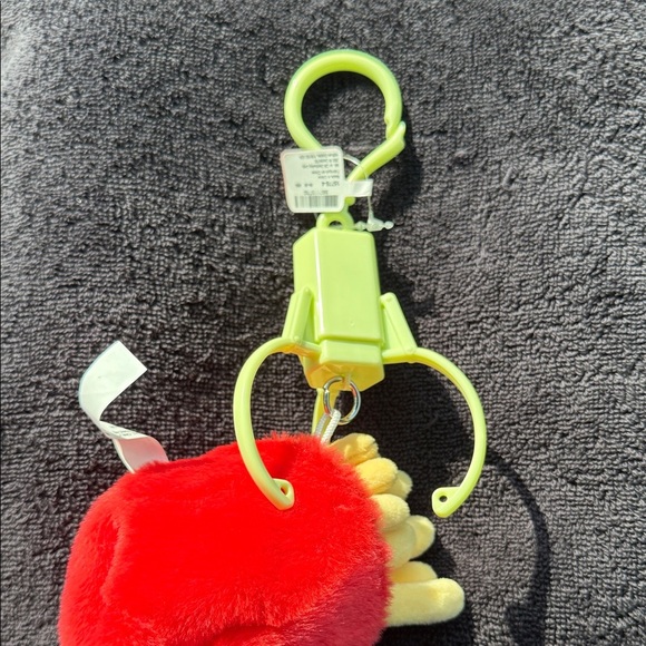 Claire’s Plush French Fries Claw Machine Keychain Red Yellow Green White - Picture 3 of 7